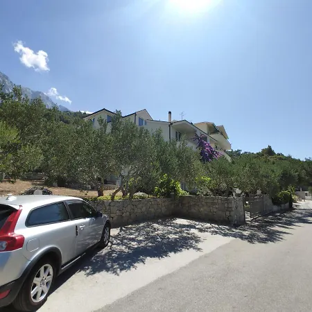 Cizmic Apartament *