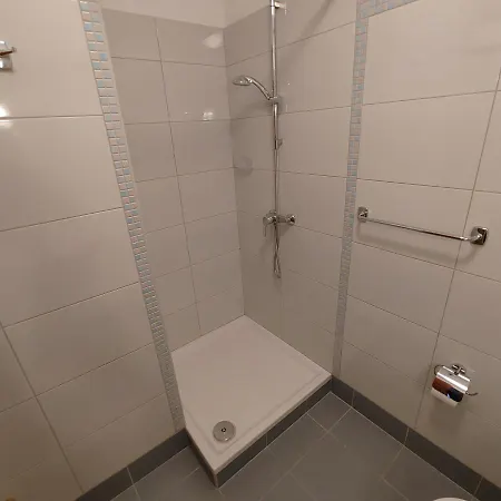 Cizmic * Baška Voda