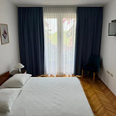 Cizmic Apartment Baska Voda