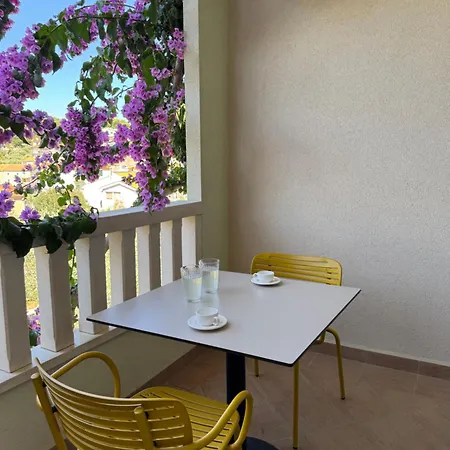 Cizmic Apartament *